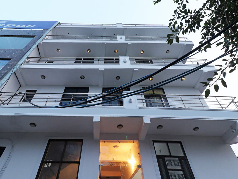 Hotel Signature Village by OYO rooms in Delhi, Delhi Außenaufnahme