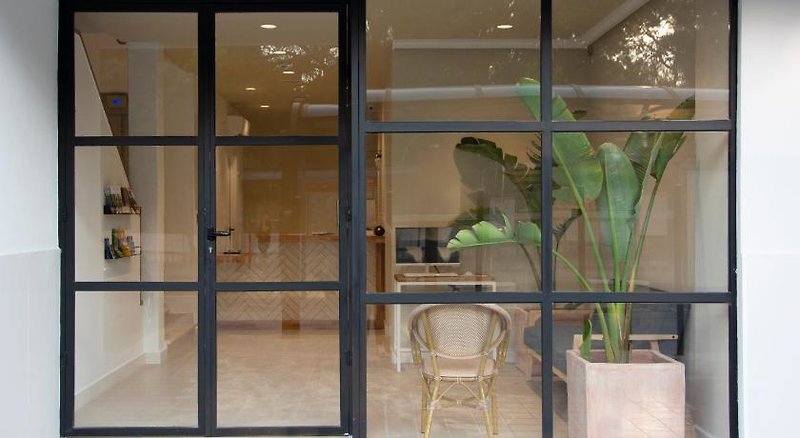 You & Co Saler Beach Boutique in Valencia, Valencia Wellness