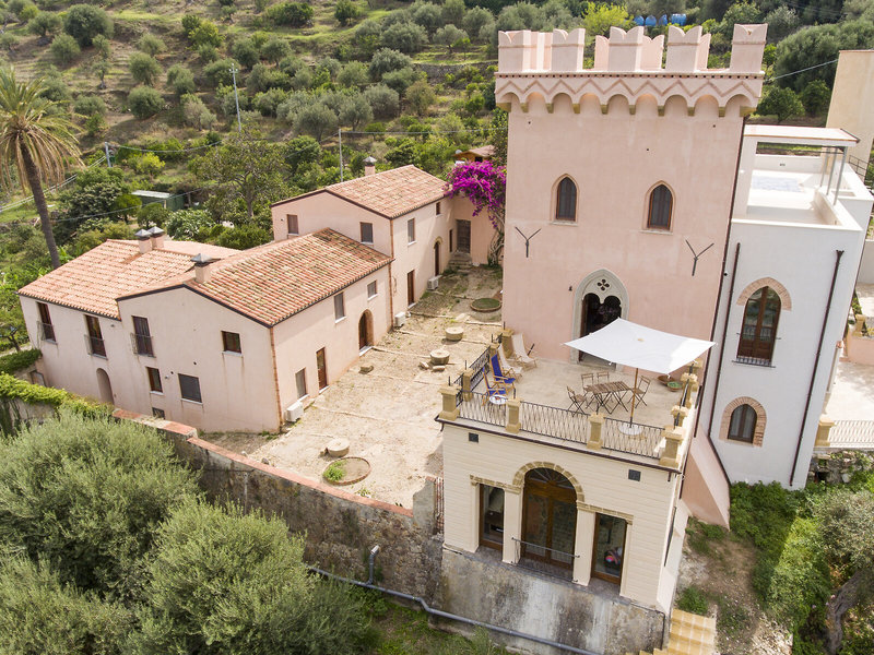 Villa Palamara 1868 in Cefalù, Catania Außenaufnahme