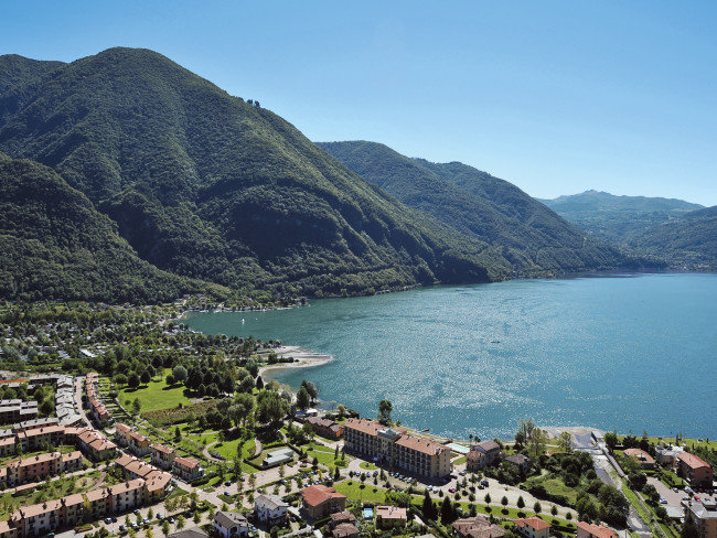 Porto Letizia Fronte Lago in Porlezza, Mailand (Malpensa) Landschaft