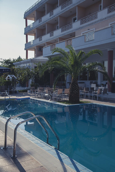 Hotel Philippos in Livadia, Athen Pool