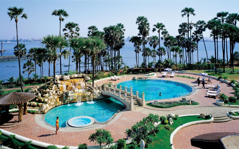 Taj Lands End in Mumbai, Mumbai (Indien) Pool