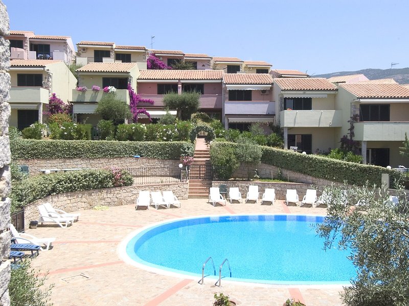 Borgo Marino Family Residence in Badesi, Olbia,Sardinien Außenaufnahme