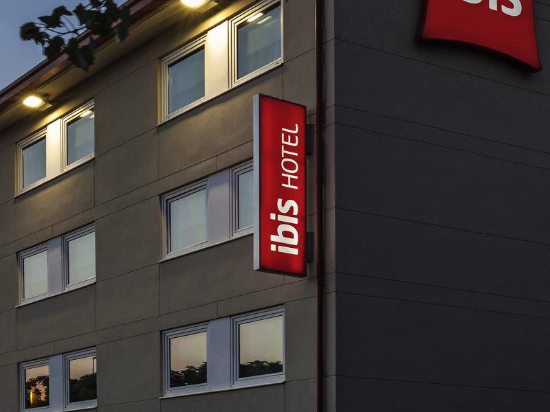 ibis Barcelona Cornella in Cornellà de Llobregat, Barcelona Außenaufnahme