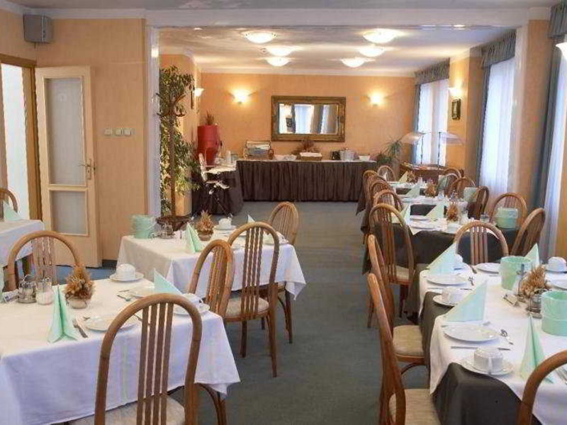 Burg in Budapest, Budapest (HU) Restaurant