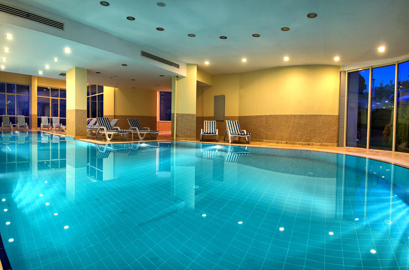 Hallenbad