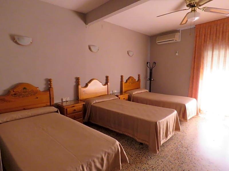 Hotel Alain in Silla, Valencia Wohnbeispiel