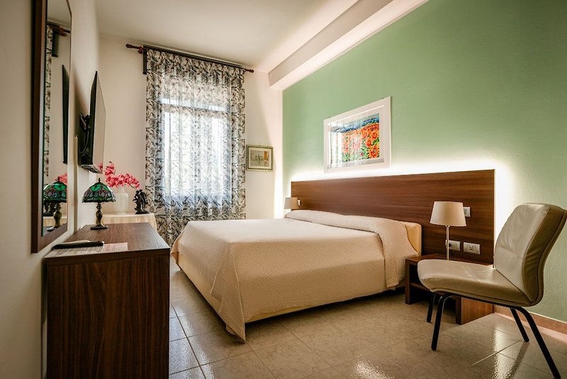 Albergo Al Santuario in Peschiera del Garda, Mailand (Malpensa) Wohnbeispiel