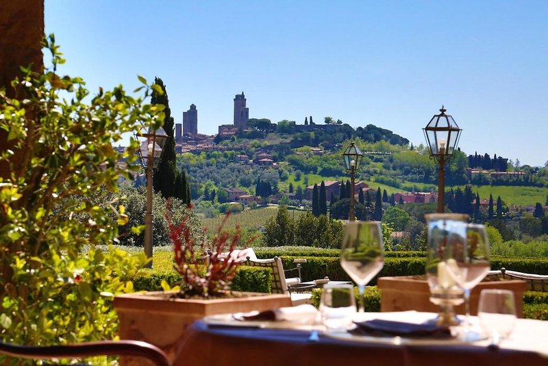 La Collegiata in San Gimignano, Pisa Terrasse