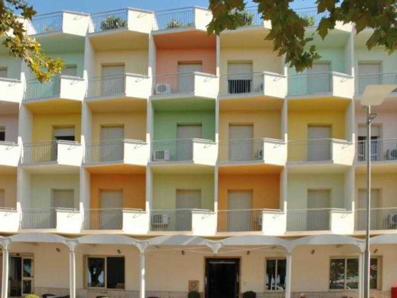 Tirreno in Sapri, Neapel Außenaufnahme
