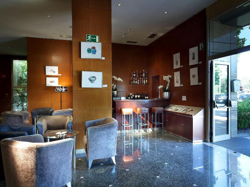 Eurostars Gran Madrid in Alcobendas, Madrid Bar