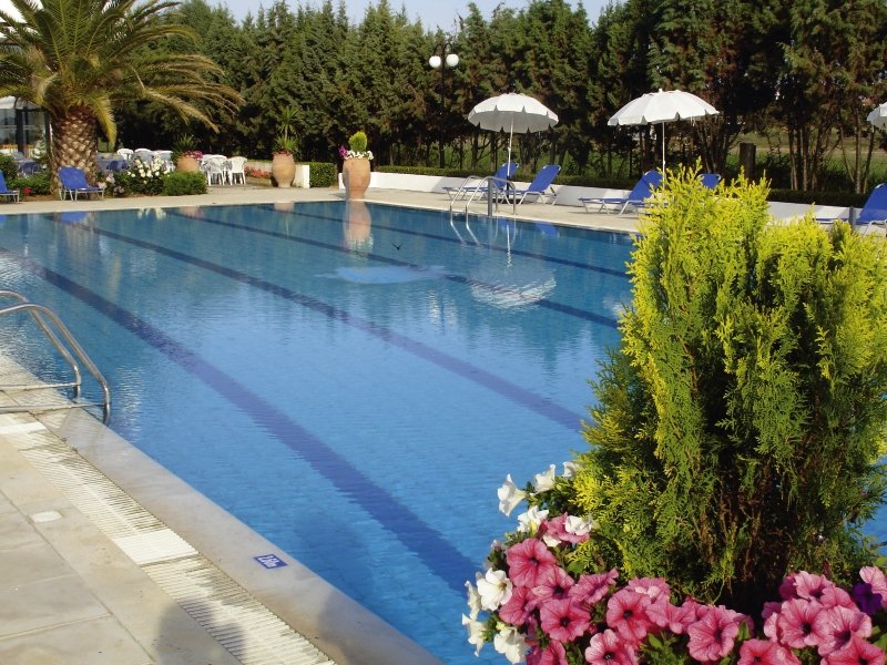 Kassandra Mare in Nea Potidea, Thessaloniki (Chalkidiki) Pool
