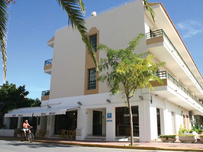 Hotel Rosales in Es Pujols, Formentera Außenaufnahme