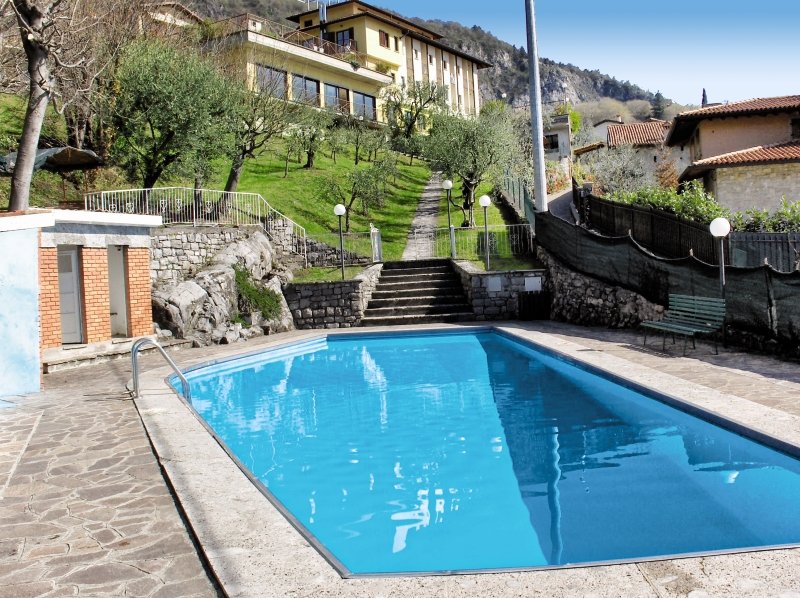Hotel & Ristorante Miranda in Riva di Solto, Mailand (Malpensa) Pool