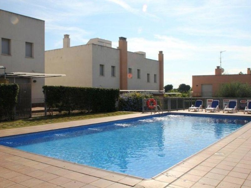Hotur Via Augusta in Creixell, Barcelona Pool
