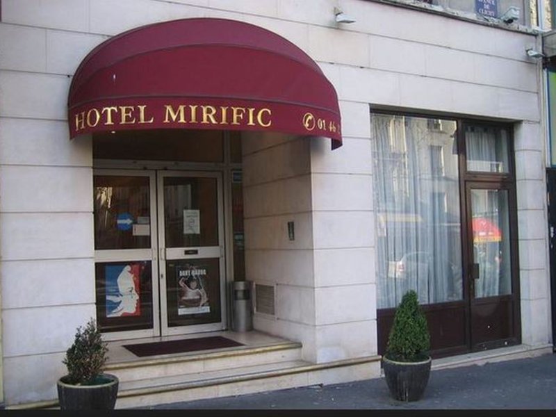 Ibis Styles Paris Batignolles in Paris, Paris-Charles De Gaulle Außenaufnahme