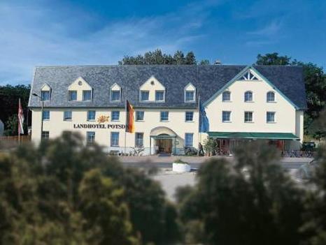 GreenLine Landhotel Potsdam in Potsdam, Berlin-Tegel (DE) Außenaufnahme