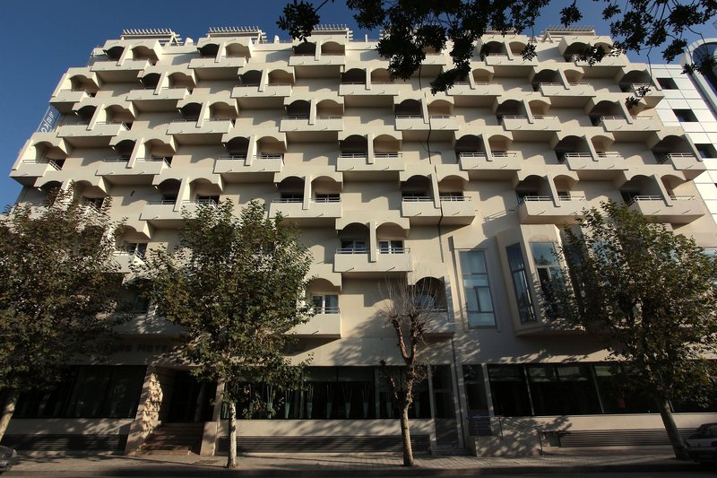 Les Ambassadeurs in Tunis, Tunis (Tunesien) Außenaufnahme