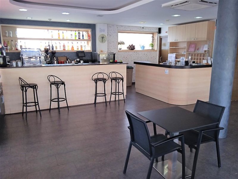 Hotel 170 in Castelldefels, Barcelona Bar