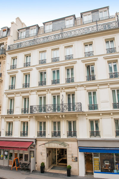 Atlantic in Paris, Paris-Charles De Gaulle Außenaufnahme