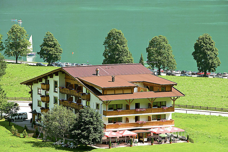 Hotel Pension Bergland in Pertisau, Innsbruck (AT) Außenaufnahme