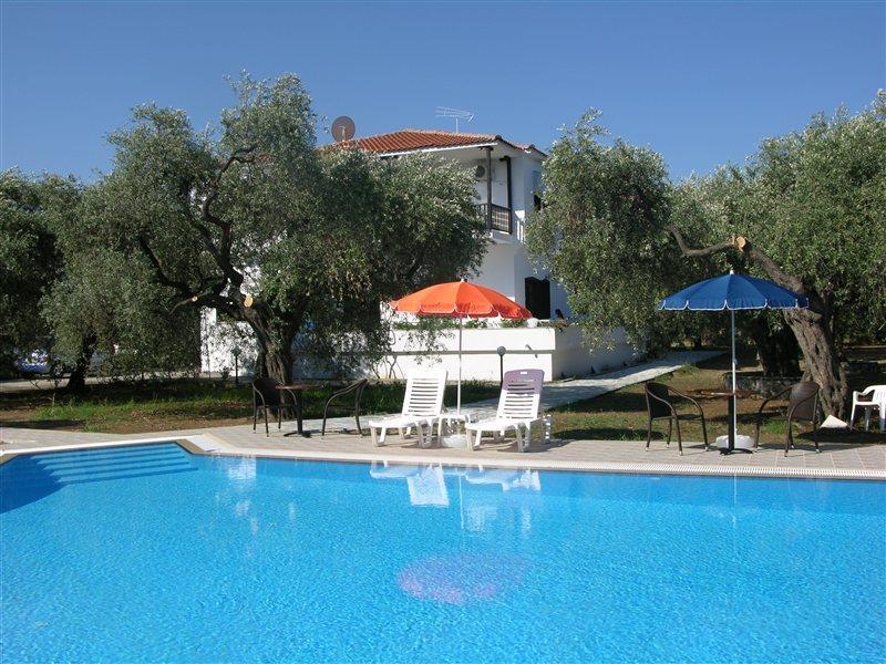 Nefeli in Skala Rachoni, Kavala (Thassos) Pool