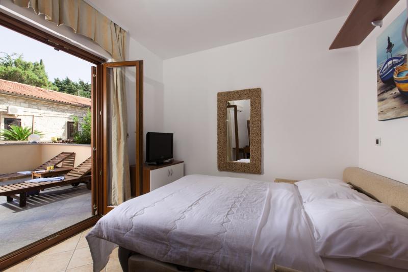 Apartments Al Porto in Novigrad (Istrien), Pula (Kroatien) Wohnbeispiel