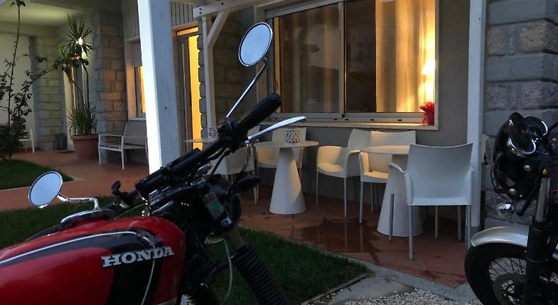 City Garden Guest House in Olbia, Olbia,Sardinien Terrasse