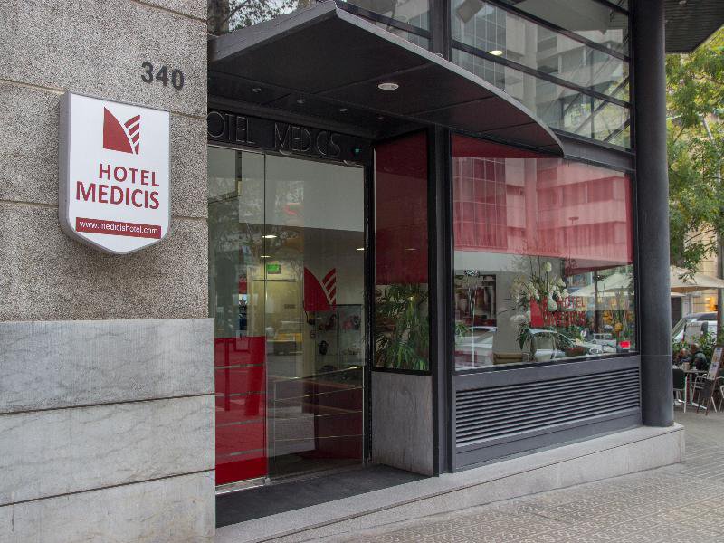 Medicis in Barcelona, Barcelona Außenaufnahme