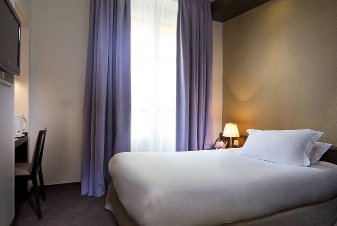 Hotel Le Colisée in Paris, Paris-Charles De Gaulle Wohnbeispiel