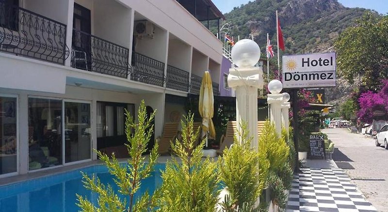 Dönmez in Dalyan, Dalaman Garten