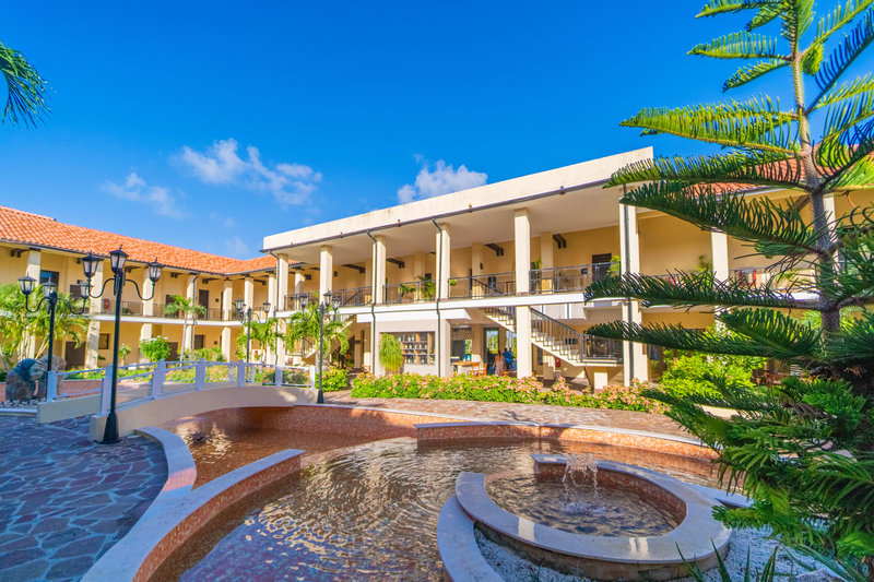 Sanctuary Santa Lucía in Playa Santa Lucía, Holguin Terrasse