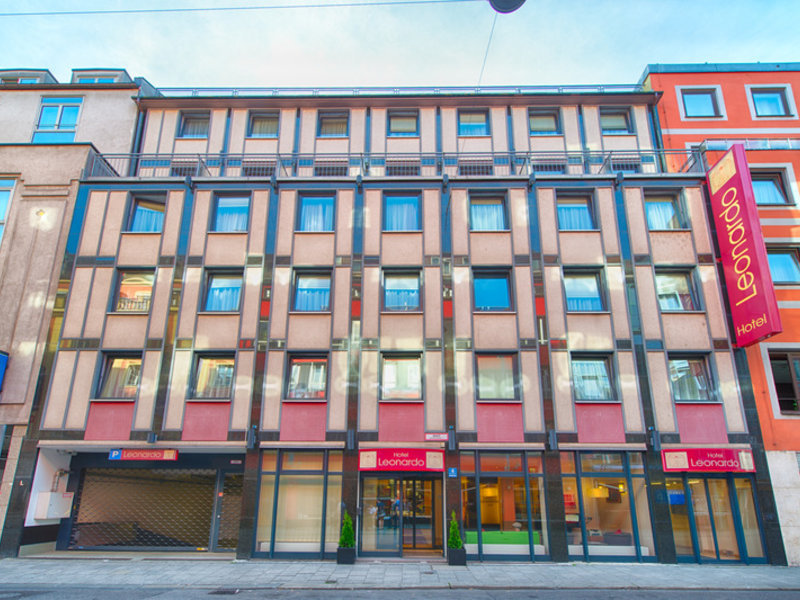 Leonardo Hotel München City Center in München, München (DE) Außenaufnahme