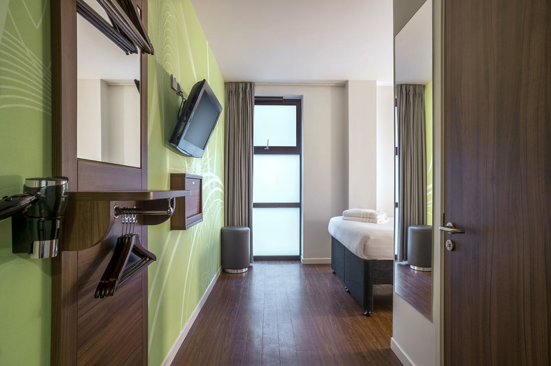 Point A Hotel London Liverpool Street in London, London-Stansted Wohnbeispiel