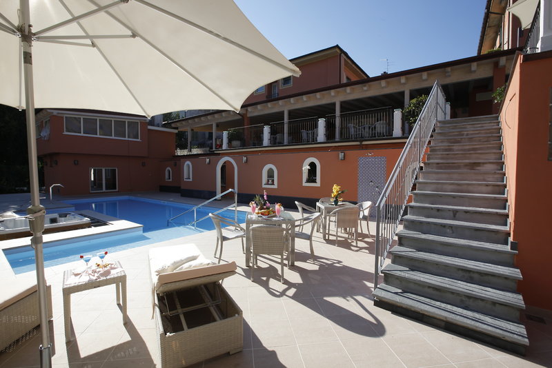 Monte Rosa in Chiavari, Nizza Außenaufnahme