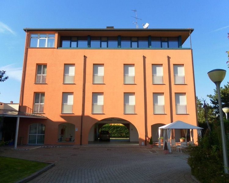Imperial in Bologna, Bologna Außenaufnahme