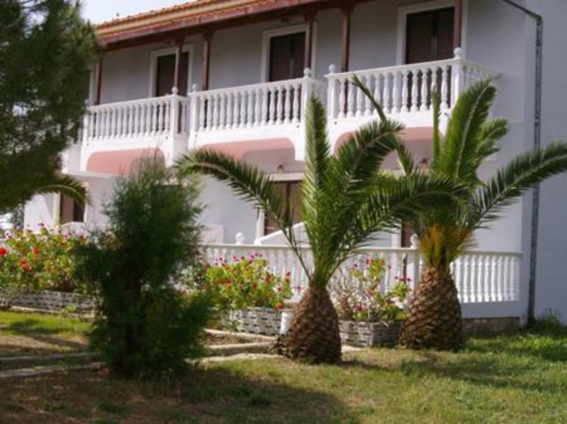 Babis Apartments & Studios Iremia in Acharavi, Zakynthos Außenaufnahme