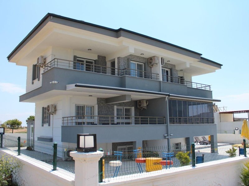 Mavi Restaurant & Apartments 3 in Didim, Bodrum Außenaufnahme