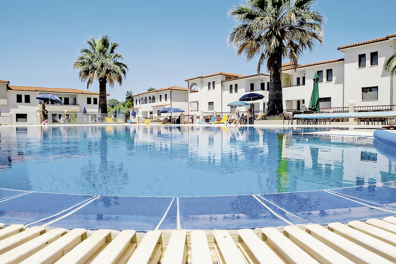 Amari in Metamorfosi, Thessaloniki (Chalkidiki) Pool
