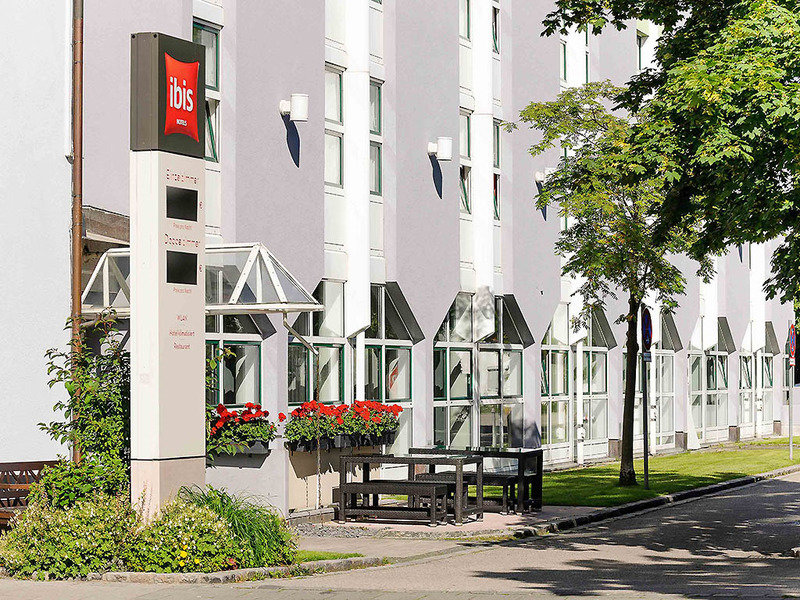 ibis Muenchen City Nord in München, München (DE) Außenaufnahme