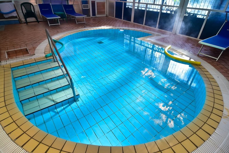 Hallenbad