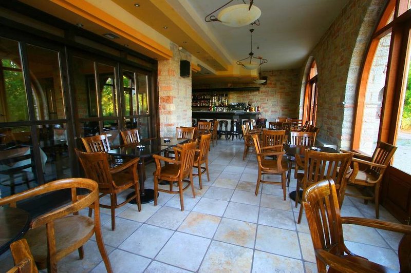 Mont Helmos Hotel in Kalavryta, Araxos (Pelepones) Restaurant