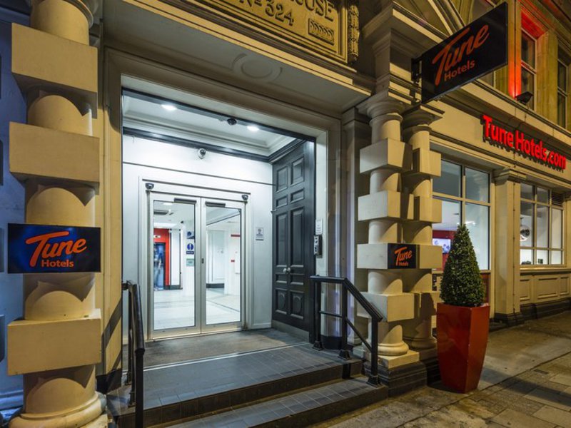 Point A Hotel London Kings Cross in London, London-Stansted Außenaufnahme