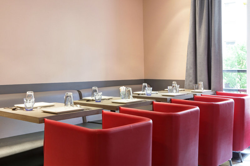 CONTACT HOTEL Alizé Paris Montmartre in Paris, Paris-Charles De Gaulle Restaurant