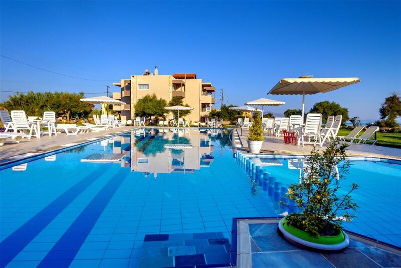 Matzi Hotel Apartments in Gerani (Chania), Chania (Kreta) Pool