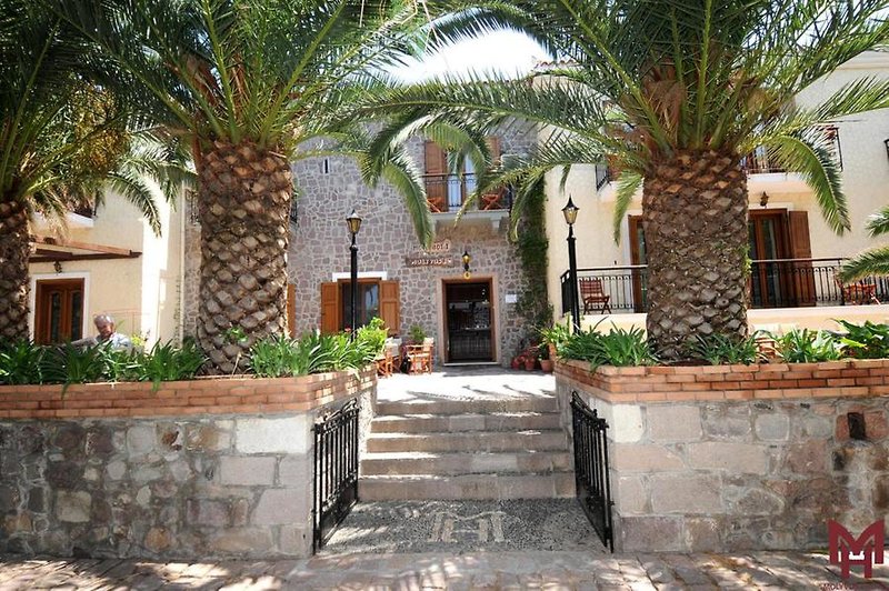 Molyvos I Hotel in Molyvos, Mytilene (Lesbos) Garten