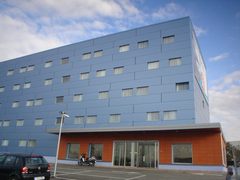 B&B Hotel Valencia Aeropuerto in Paterna, Valencia Außenaufnahme