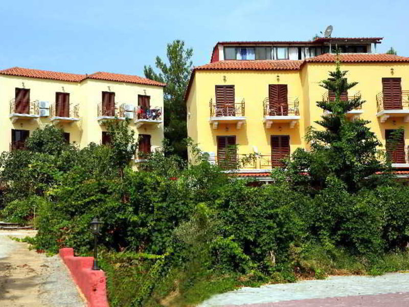 Karavados Beach Hotel in Karavados, Kefalonia Außenaufnahme