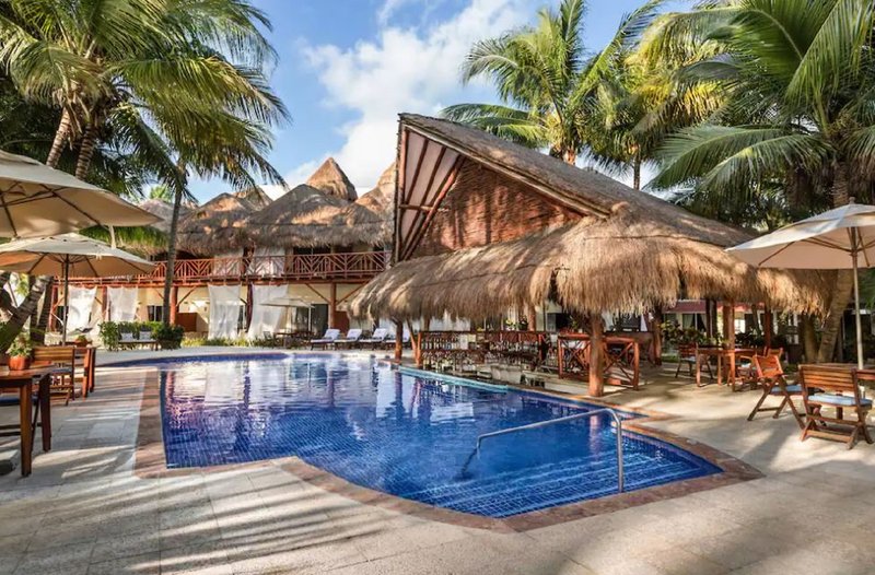 El Dorado Villa Maroma in Punta Maroma, Cancun Pool