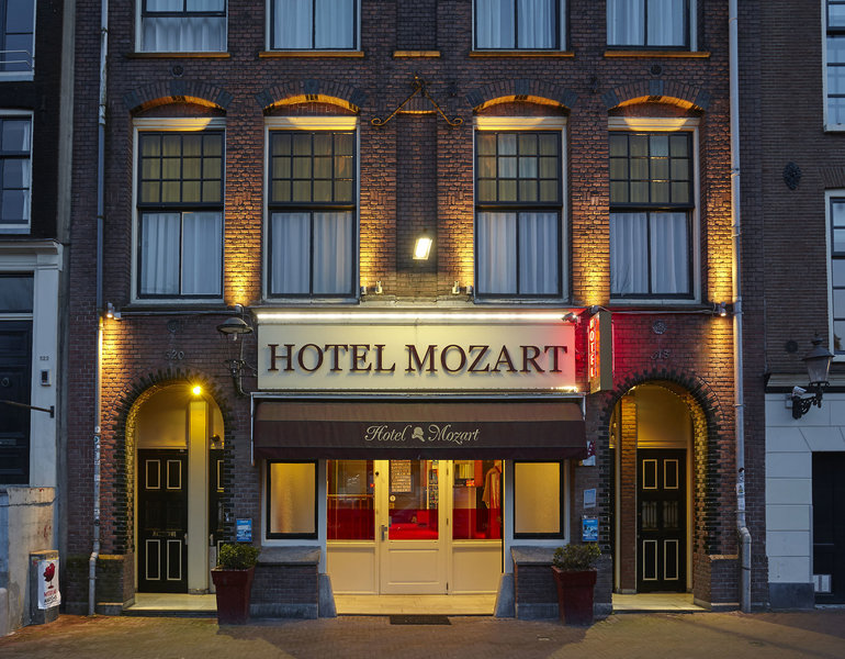 Mozart in Amsterdam, Amsterdam (NL) Außenaufnahme